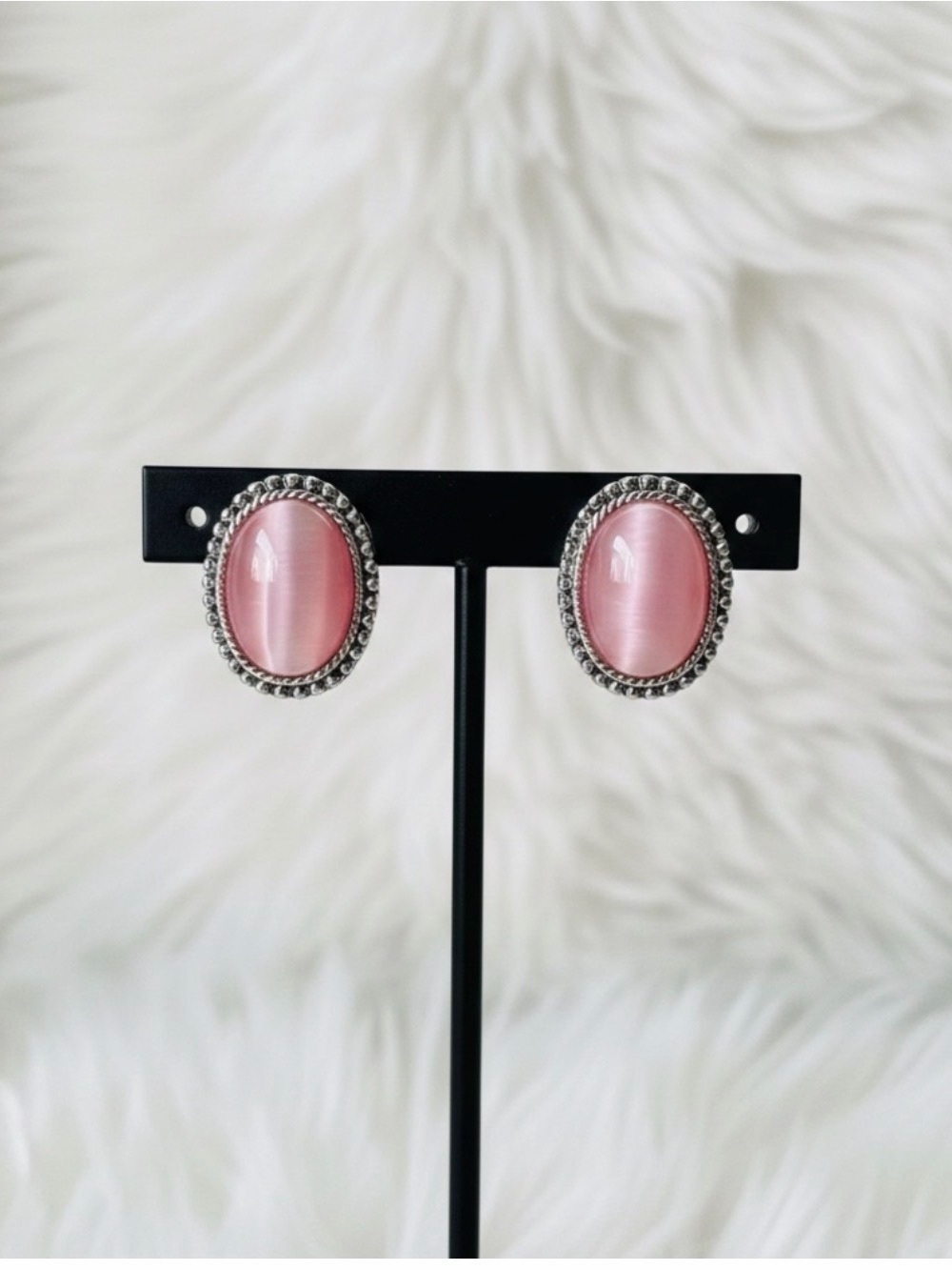 Vintage Pink Cats Eye Stud Earrings Silver Tone Oval Cabochon Retro Statement